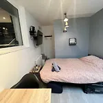 Escapade Romantique - Jacuzzi Et Parking Prive - 002 *